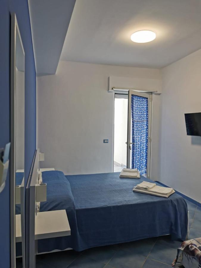 Capo dʼOrlando B&B Stella Marina المظهر الخارجي الصورة