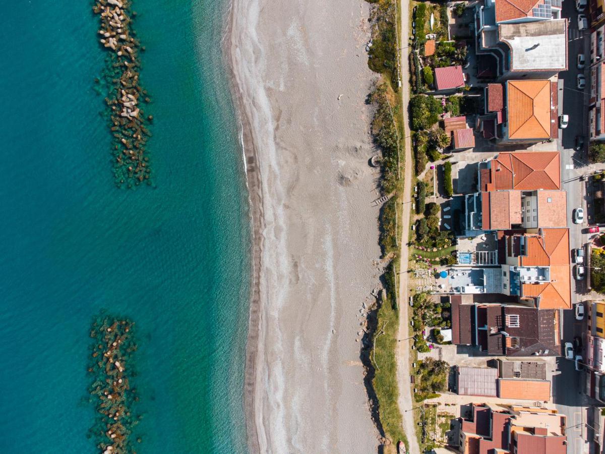 Capo dʼOrlando B&B Stella Marina المظهر الخارجي الصورة