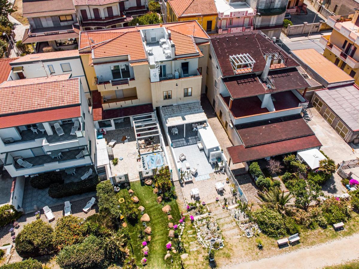 Capo dʼOrlando B&B Stella Marina المظهر الخارجي الصورة